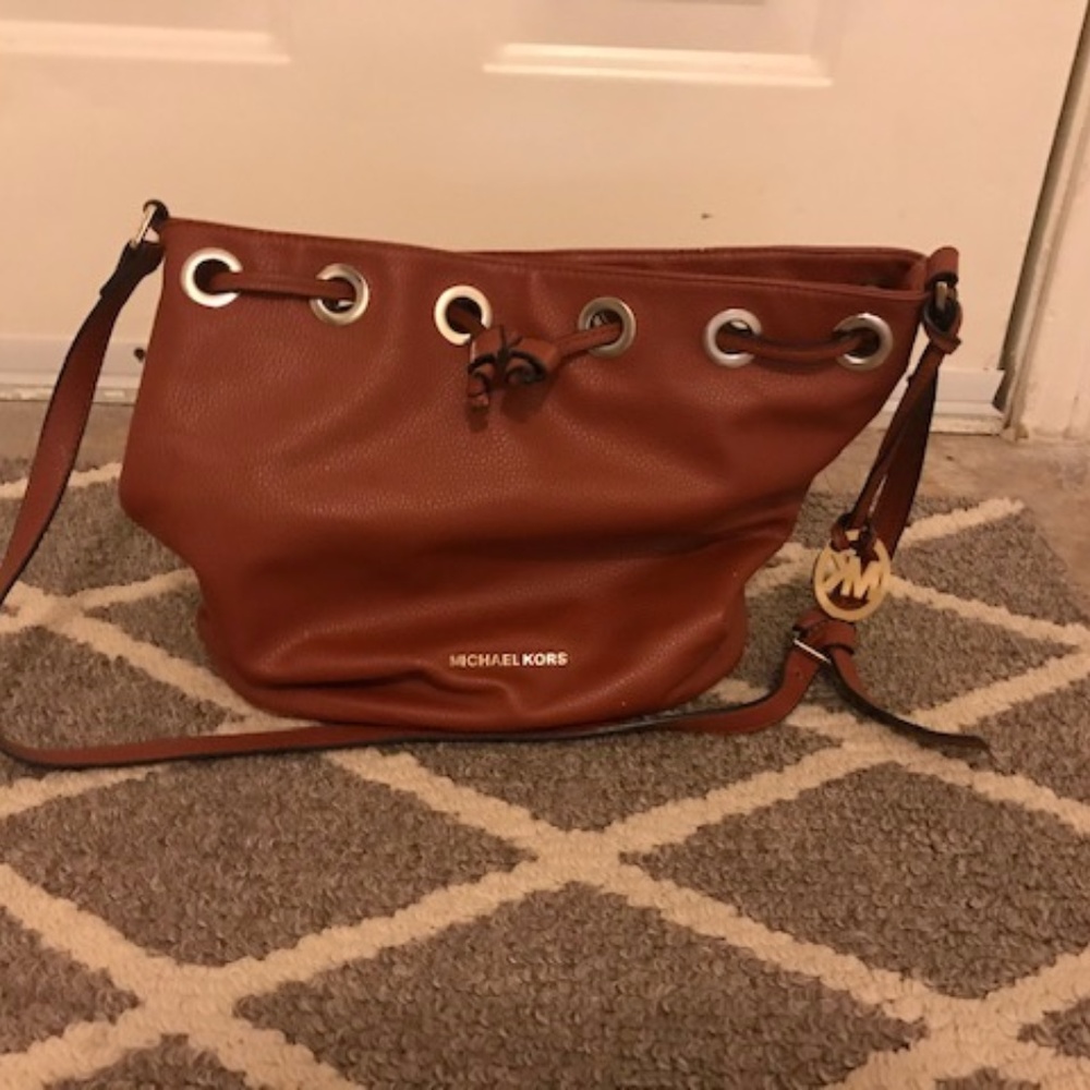 Tan / Brown Michael Kors handbag